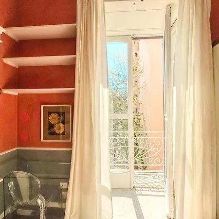 Appartement Chiara's Sorrento 3 *