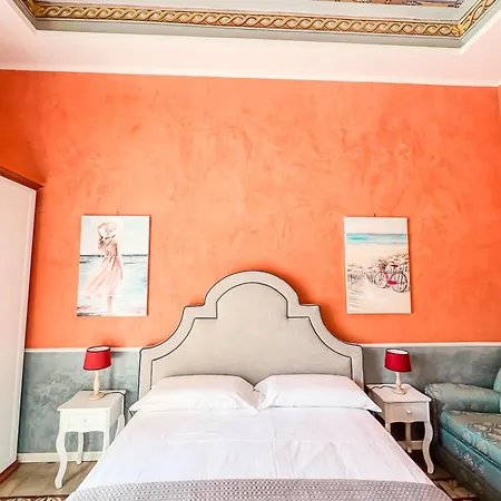 Chiara's Sorrento 3 Appartement